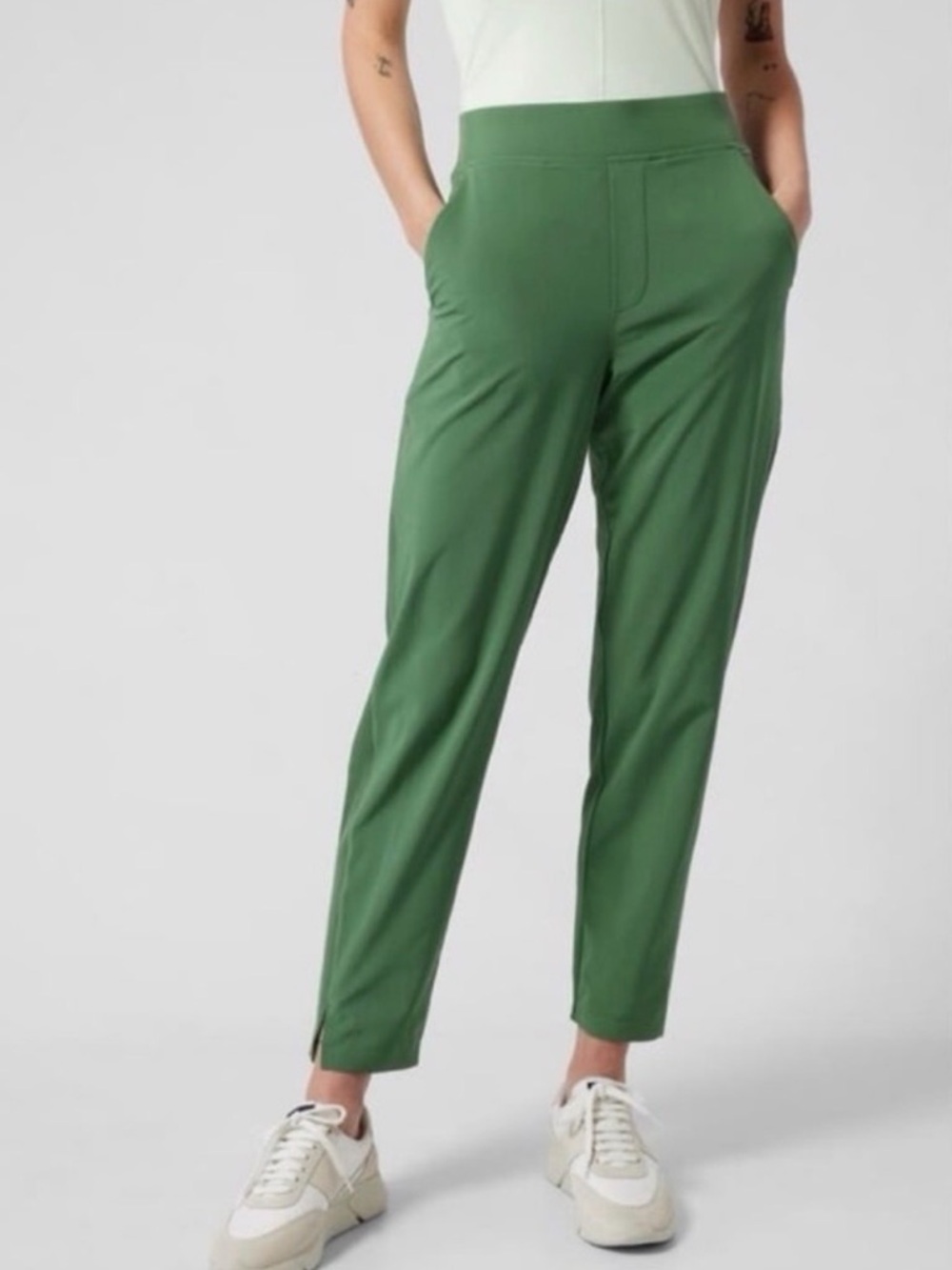 Athleta Brooklyn Vineyard Green Pull-On Pants Size 6